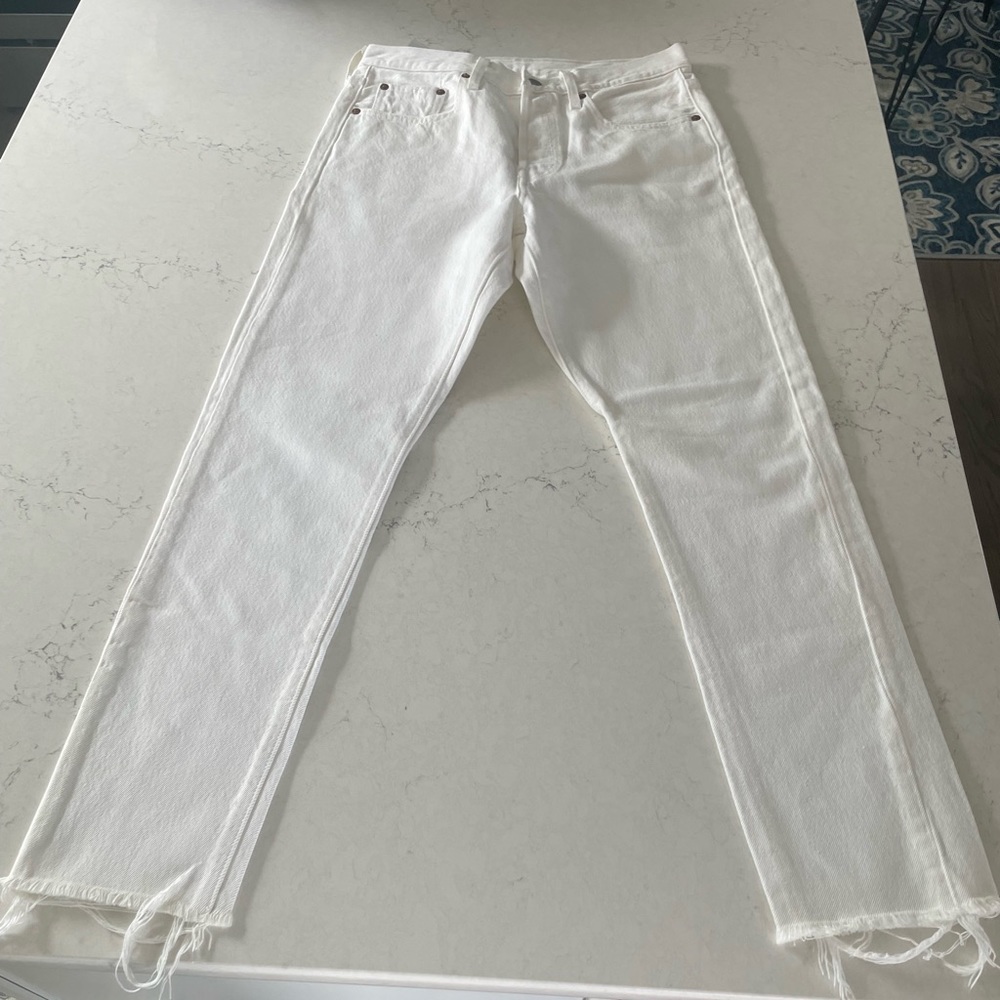 NWOT Levi’s Women’s White 501 Skinny Jeans